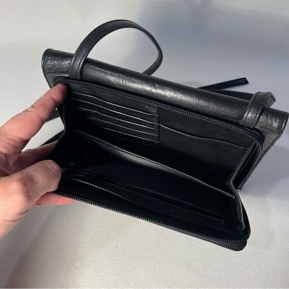 PERLINA Crossbody - Picture 3 of 3